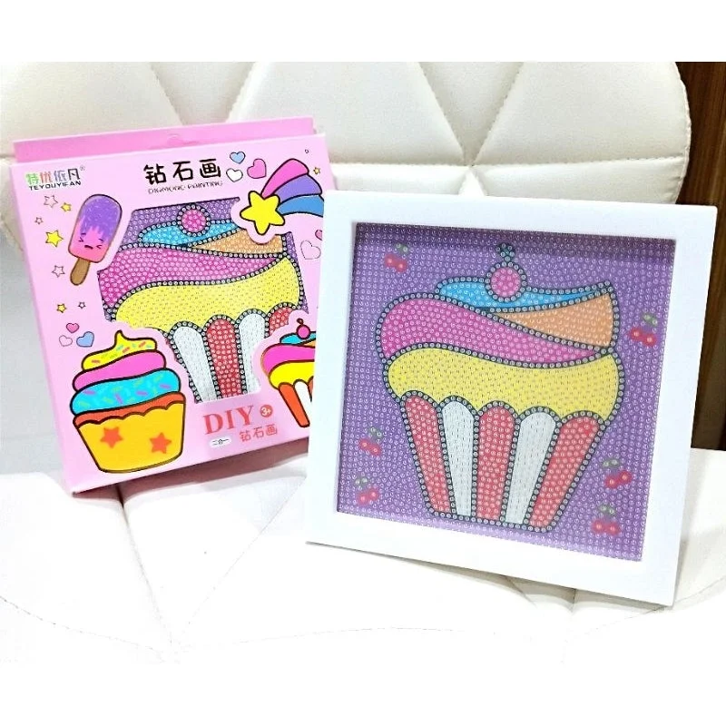 Cute Kawaii Animals: Sparkling Diamond Painting Kits with Frame - Adorable DIY Art Kit