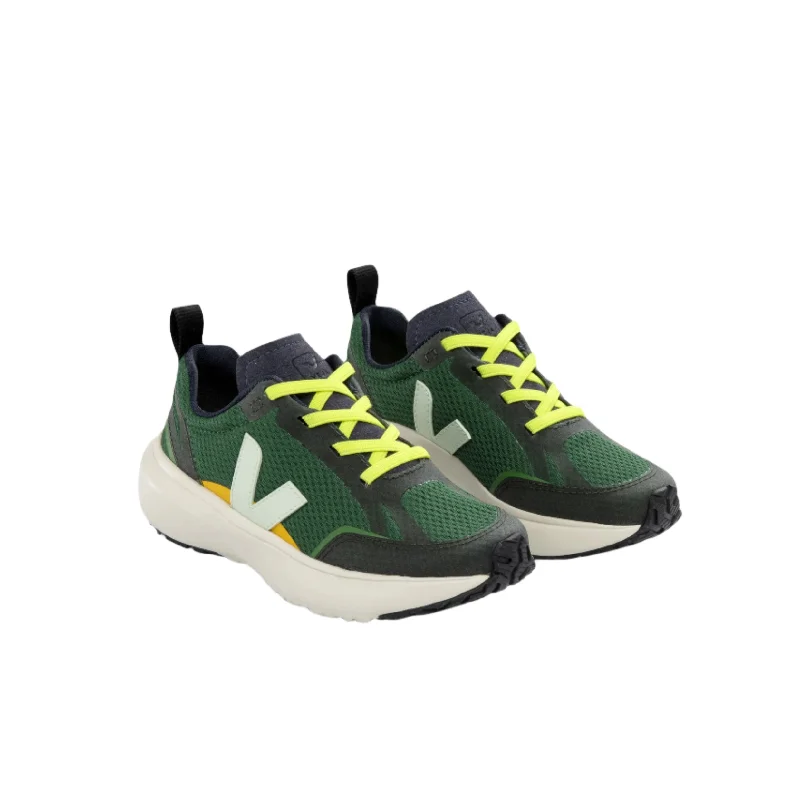 VEJA Poker Jade Mesh Small Canary